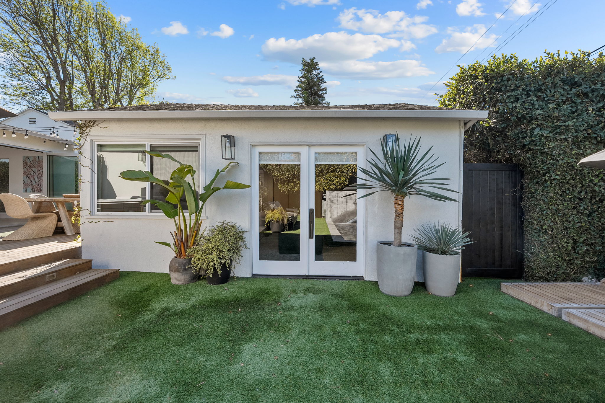 1009 Vernon Avenue-54