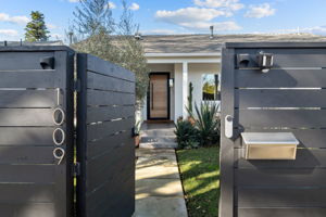 1009 Vernon Avenue-4