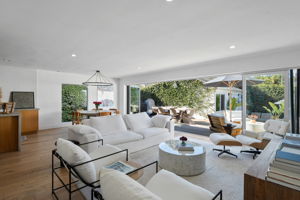 1009 Vernon Avenue-14