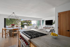 1009 Vernon Avenue-30