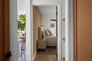 1009 Vernon Avenue-33