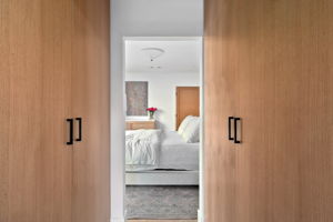 1009 Vernon Avenue-39