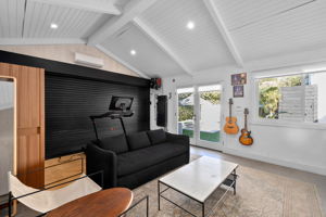 1009 Vernon Avenue-57