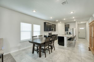 Dining/Kitchen