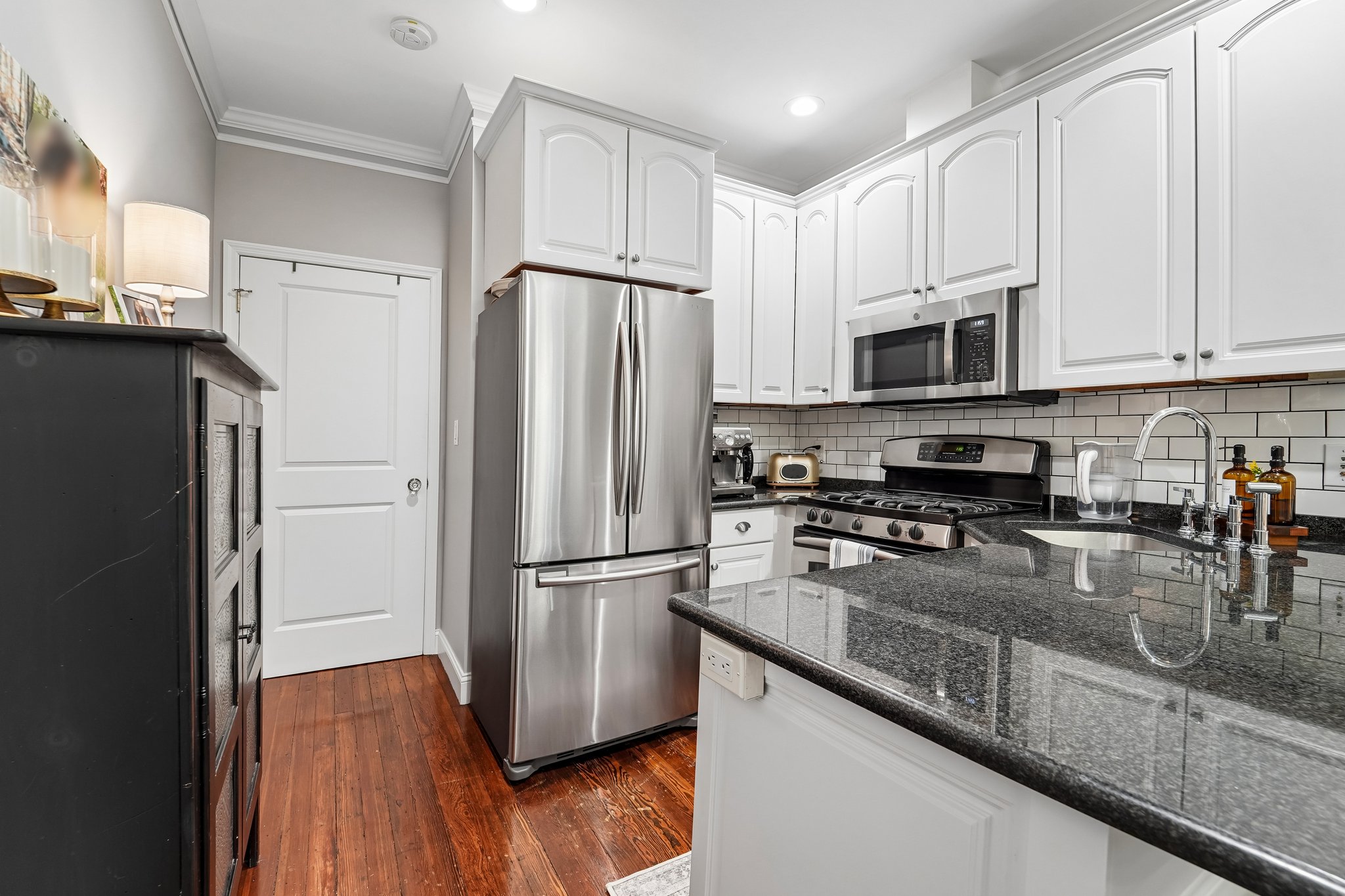 Willow Ave 1L-S2708-017.jpg