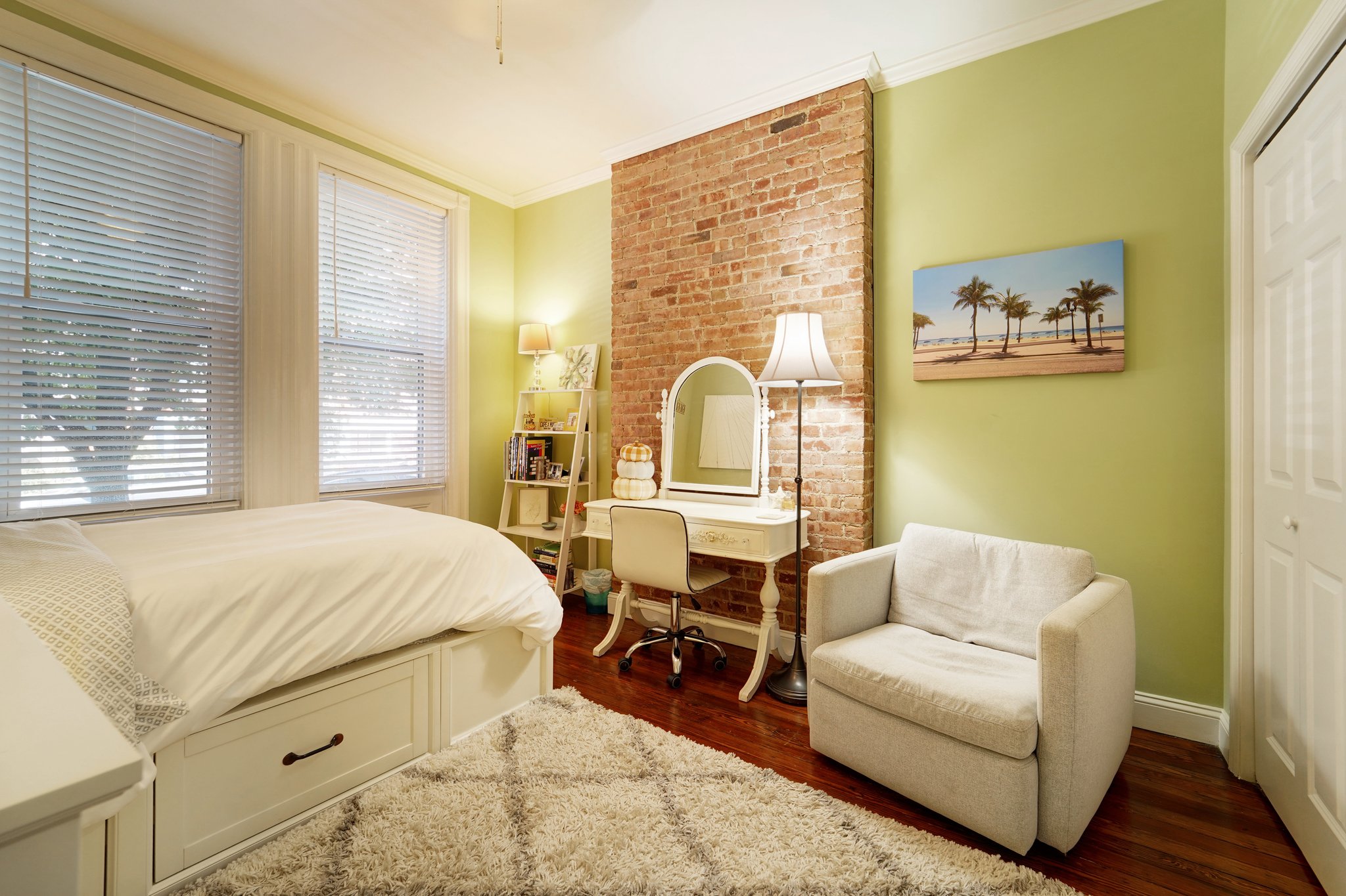 Willow Ave 1L-S2708-026.jpg