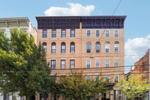 Willow Ave 1L-S2708-005.jpg