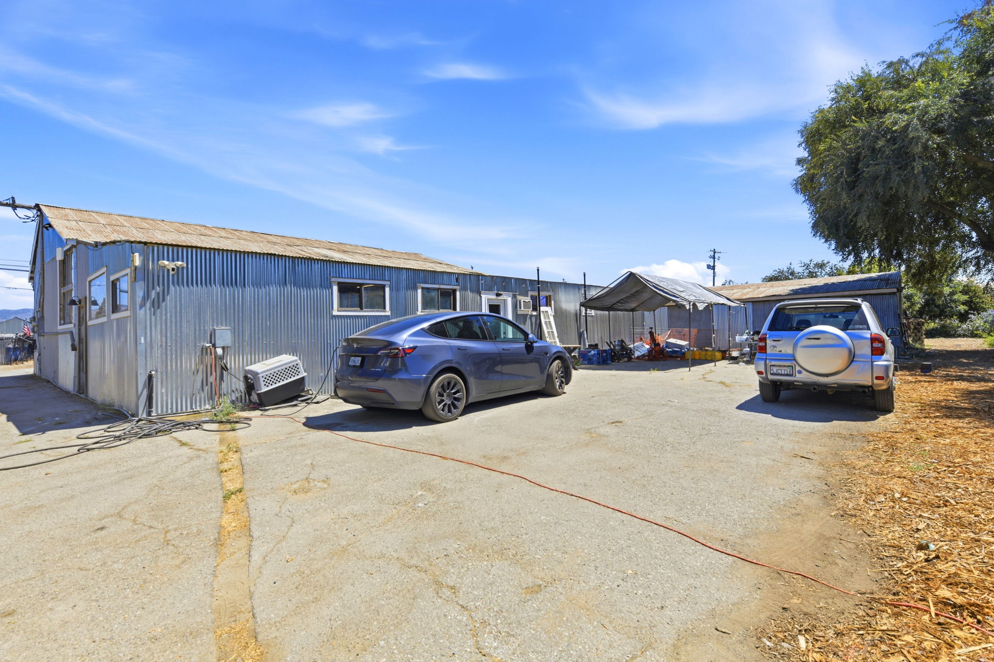 023_F8_10095 Monterey Rd