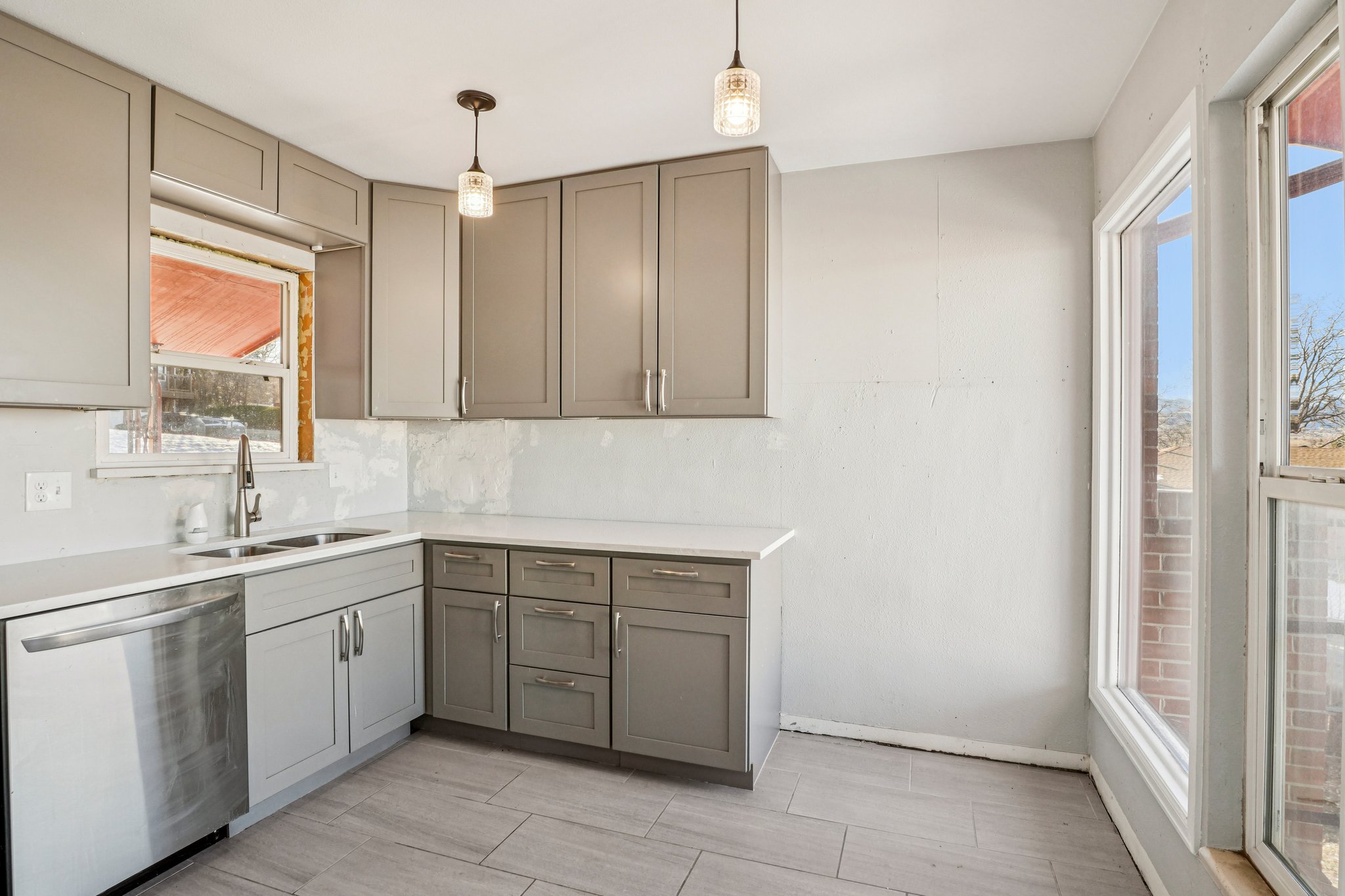 W 35th Ave-S2701-025.jpg