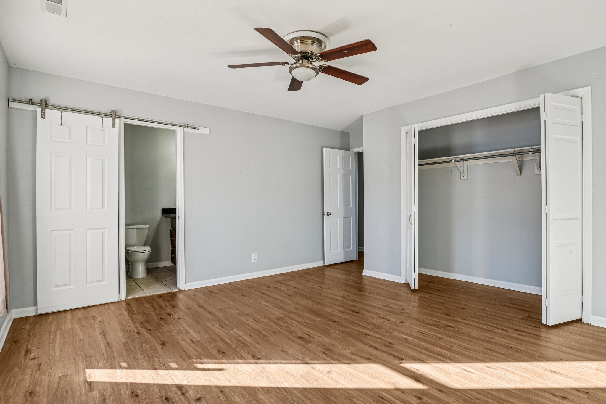 W 35th Ave-S2701-030.jpg