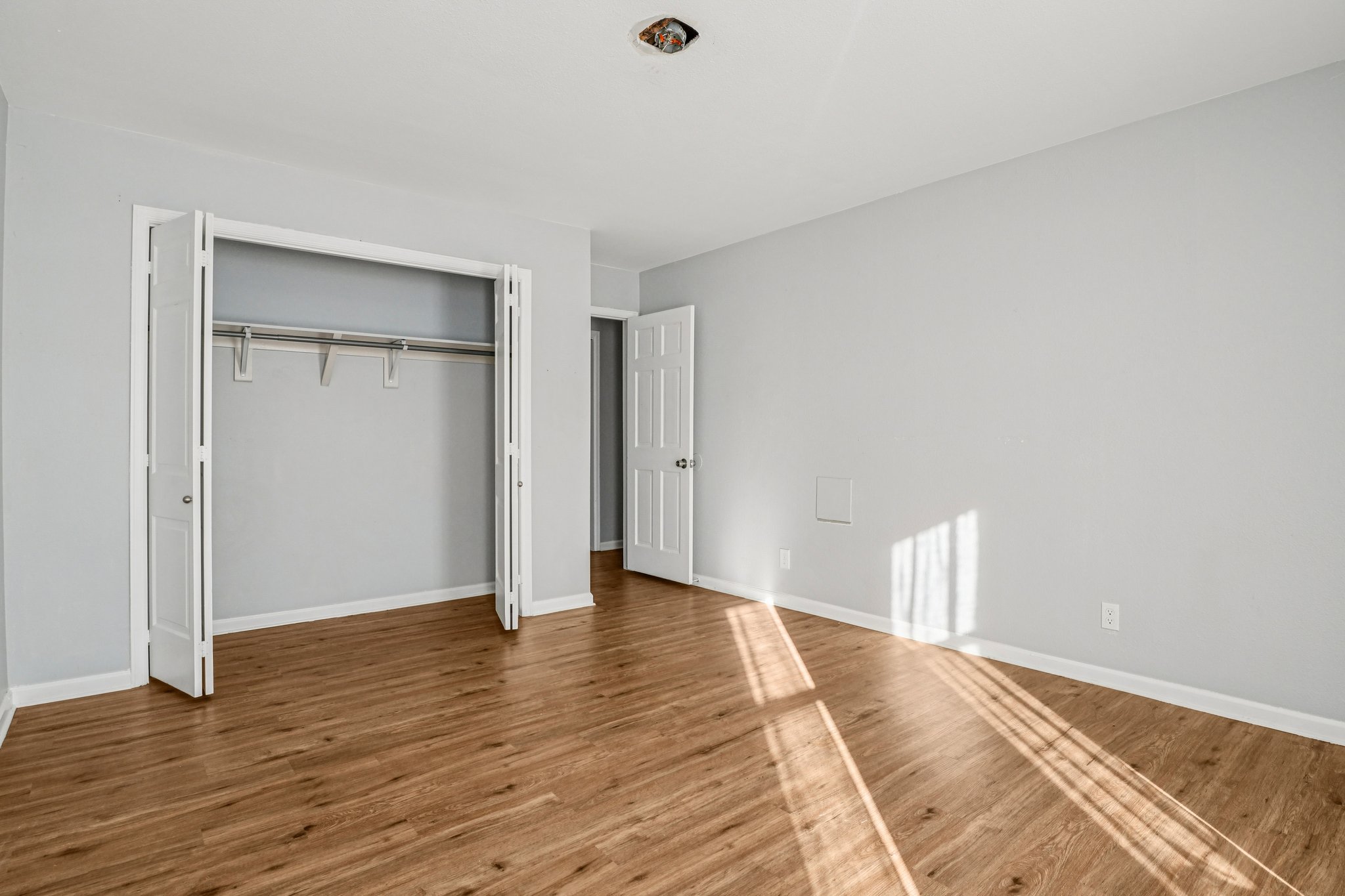 W 35th Ave-S2701-036.jpg