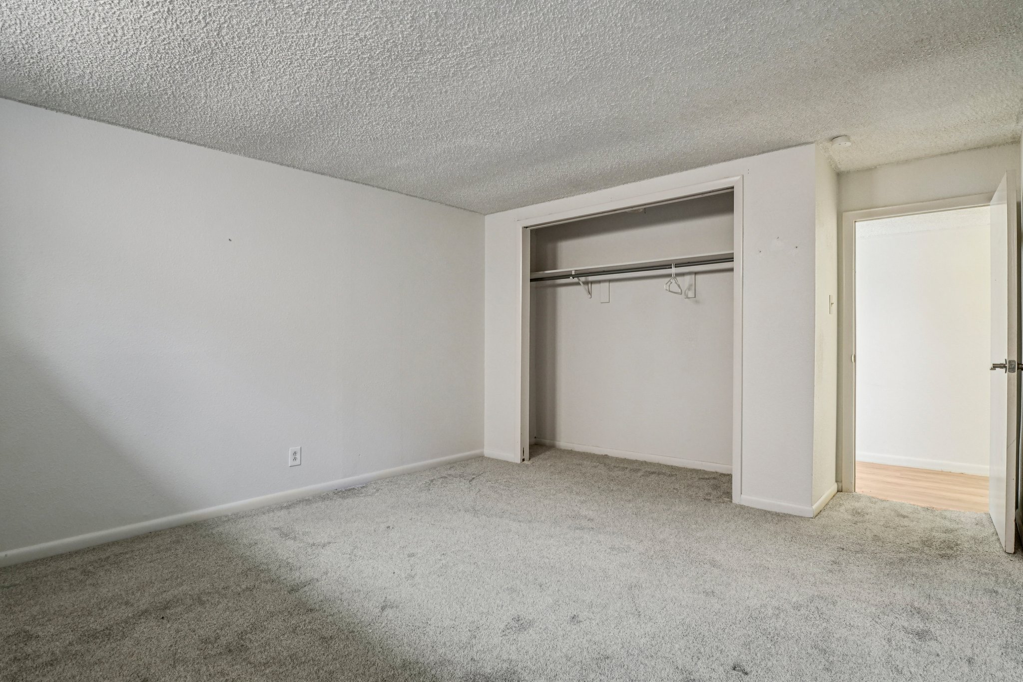 W 35th Ave-S2701-050.jpg