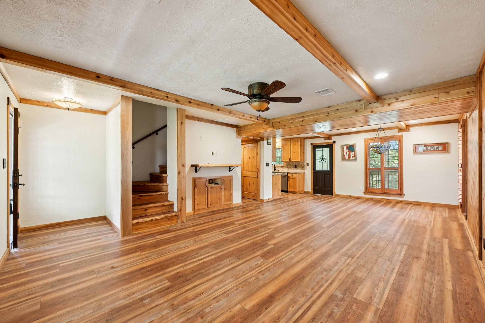 1_2 Avenue J-S2003-006.jpg