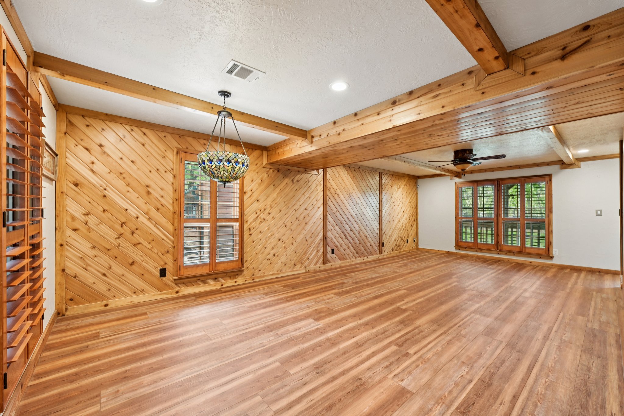 1_2 Avenue J-S2003-008.jpg