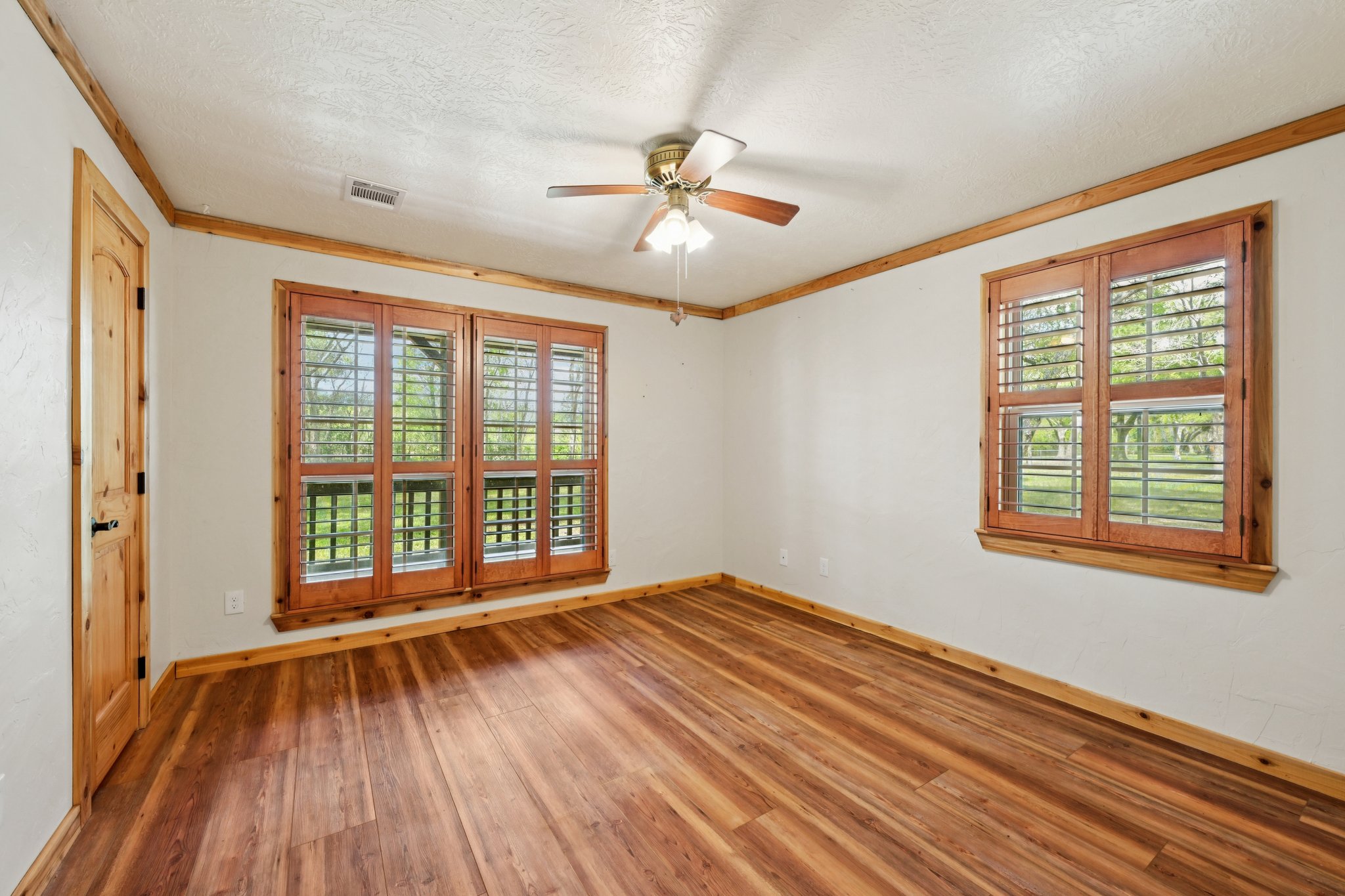 1_2 Avenue J-S2003-017.jpg