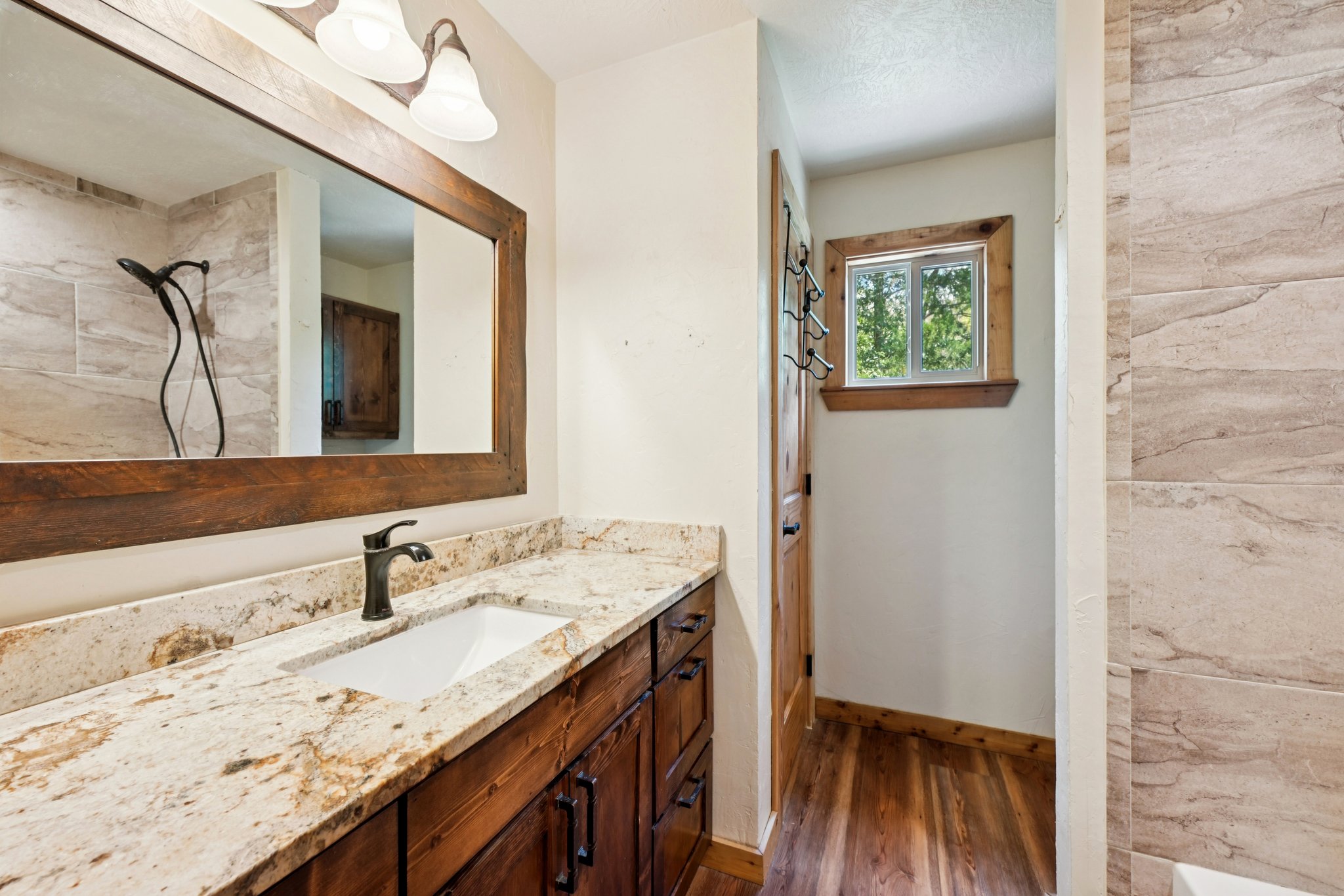 1_2 Avenue J-S2003-026.jpg