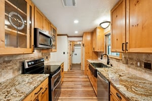 1_2 Avenue J-S2003-013.jpg