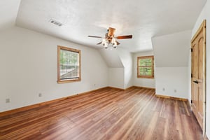 1_2 Avenue J-S2003-027.jpg