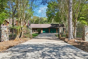 1_2 Avenue J-S2003-051.jpg