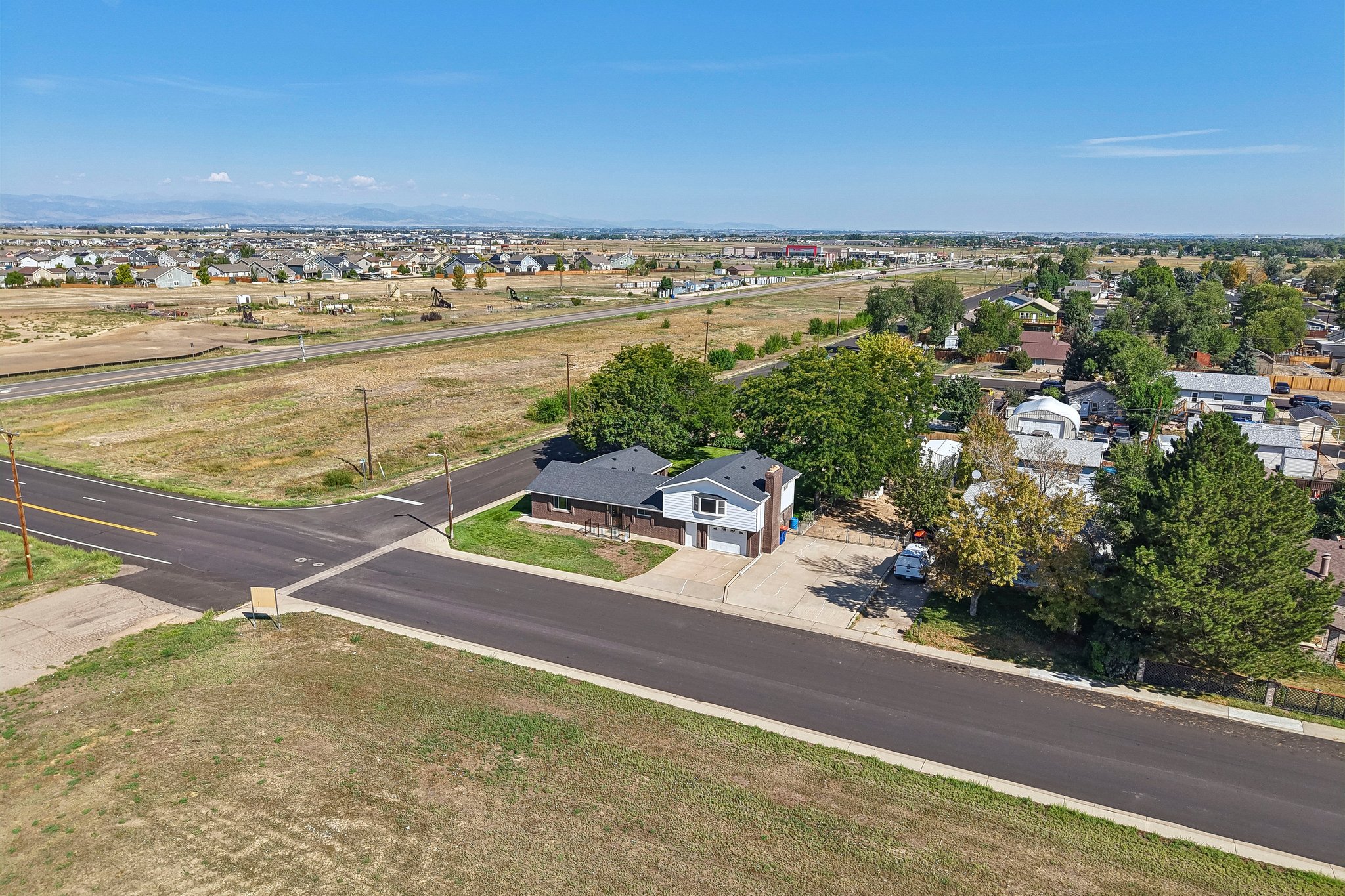 2nd St-S2708-048.jpg