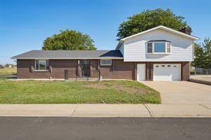 2nd St-S2708-001.jpg