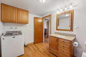 2nd St-S2708-016.jpg