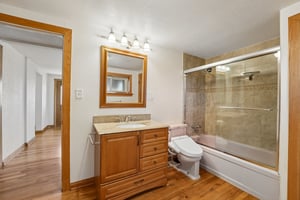 2nd St-S2708-017.jpg