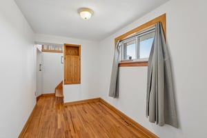 2nd St-S2708-023.jpg