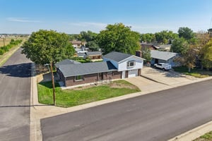 2nd St-S2708-041.jpg