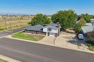 2nd St-S2708-043.jpg
