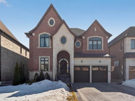101 Arten Ave, Richmond Hill ON