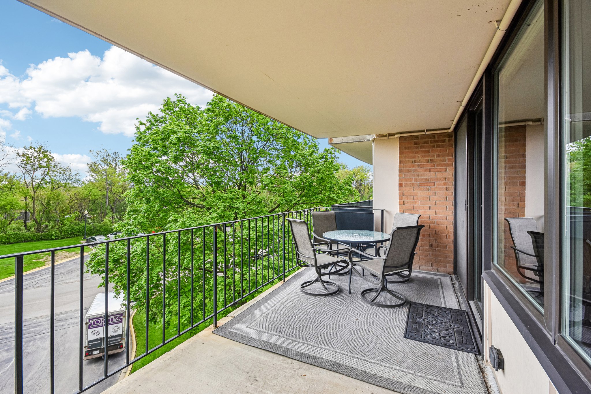Bar Harbour Rd 4D-S3004-021.jpg