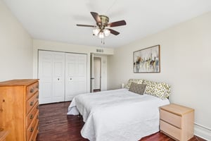 Bar Harbour Rd 4D-S3004-012.jpg