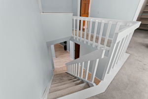  Photo 49
