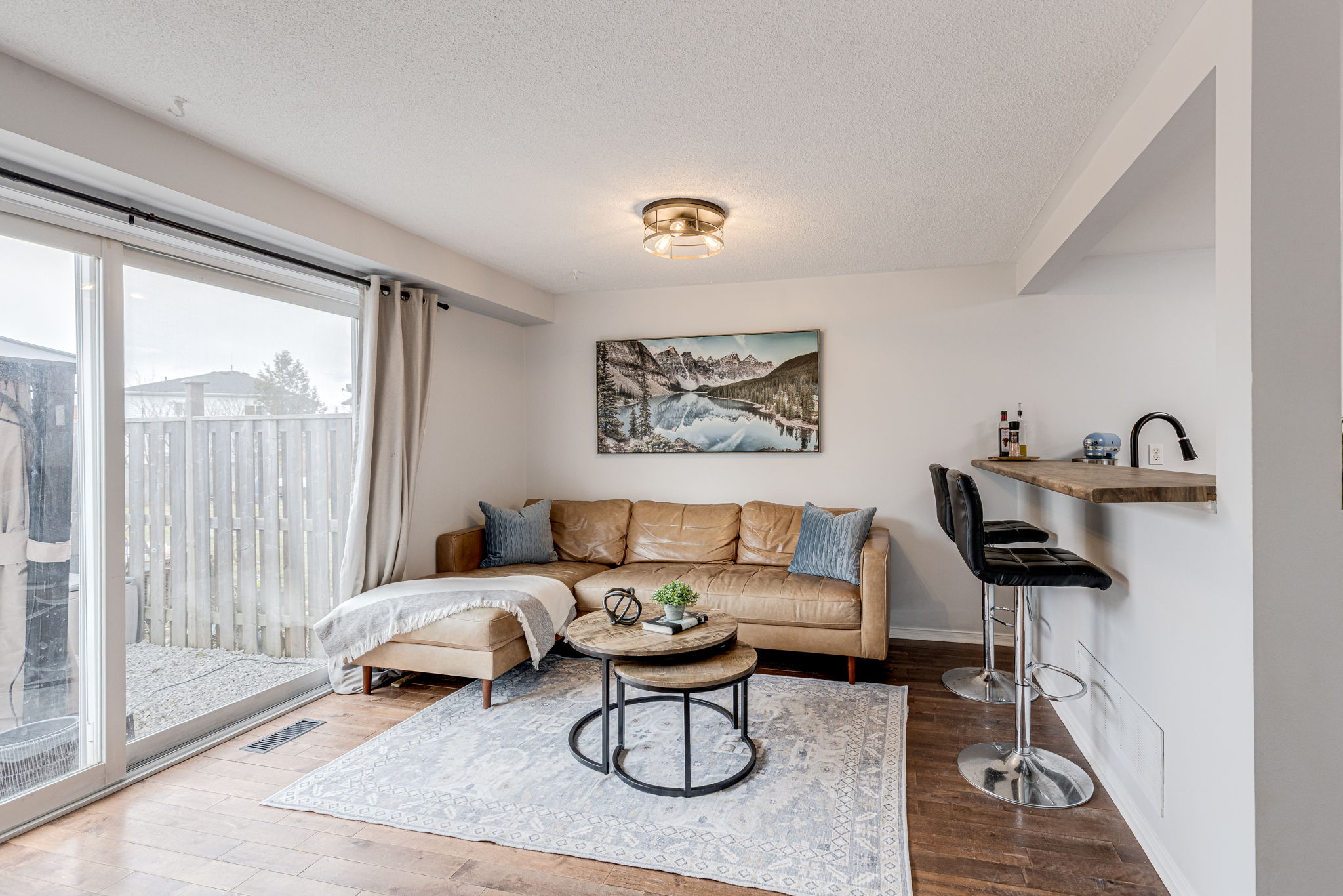 Barrie property showcase — delivered property photograph 11