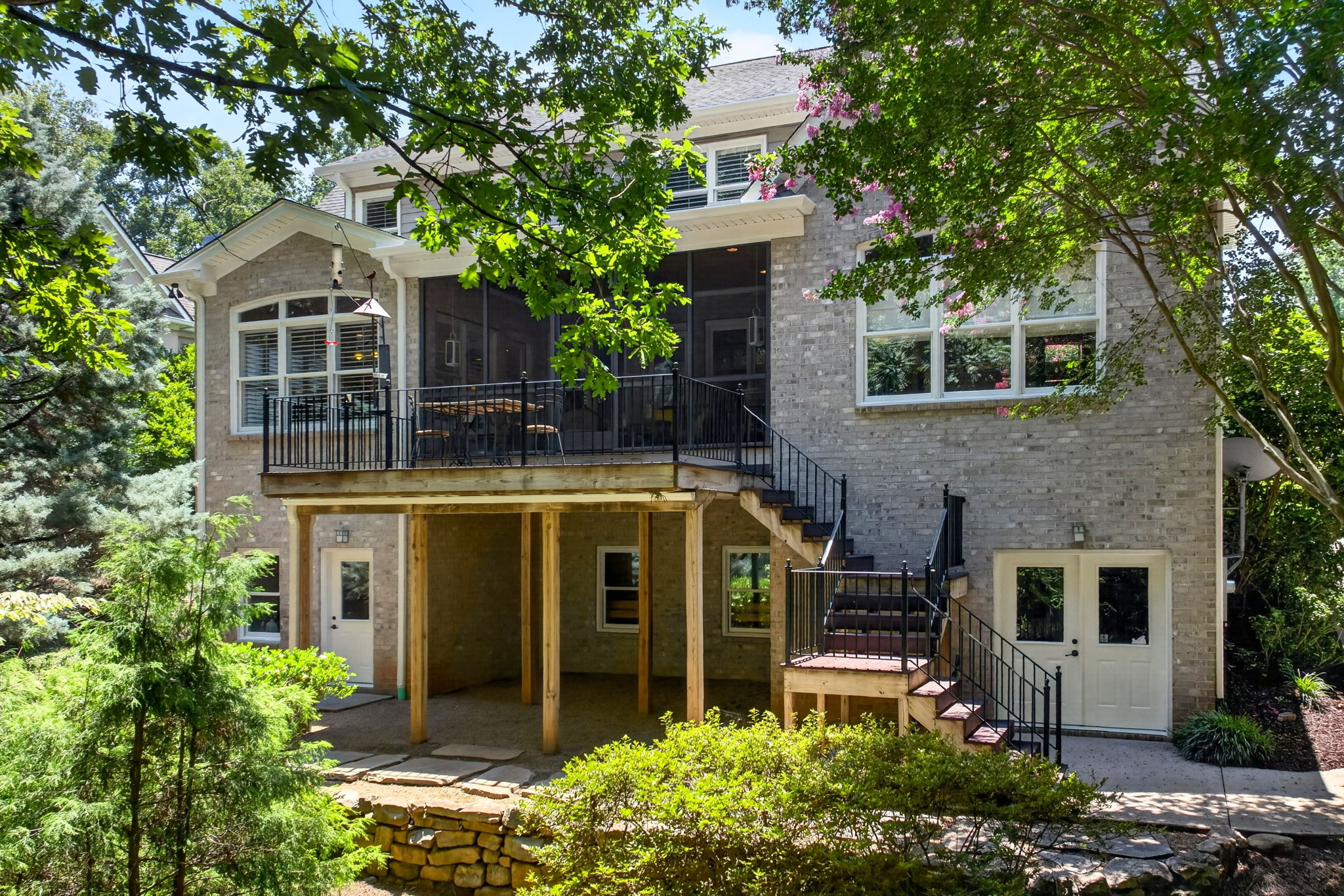  Photo 81