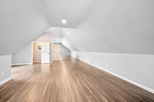  Photo 50