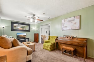 Brown St-S1505-006.jpg