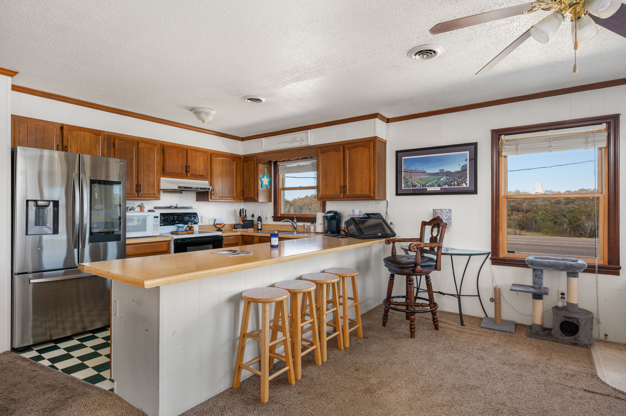 101-E-Carlow-Kitchen-V2