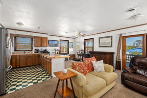 101-E-Carlow-Living-V5