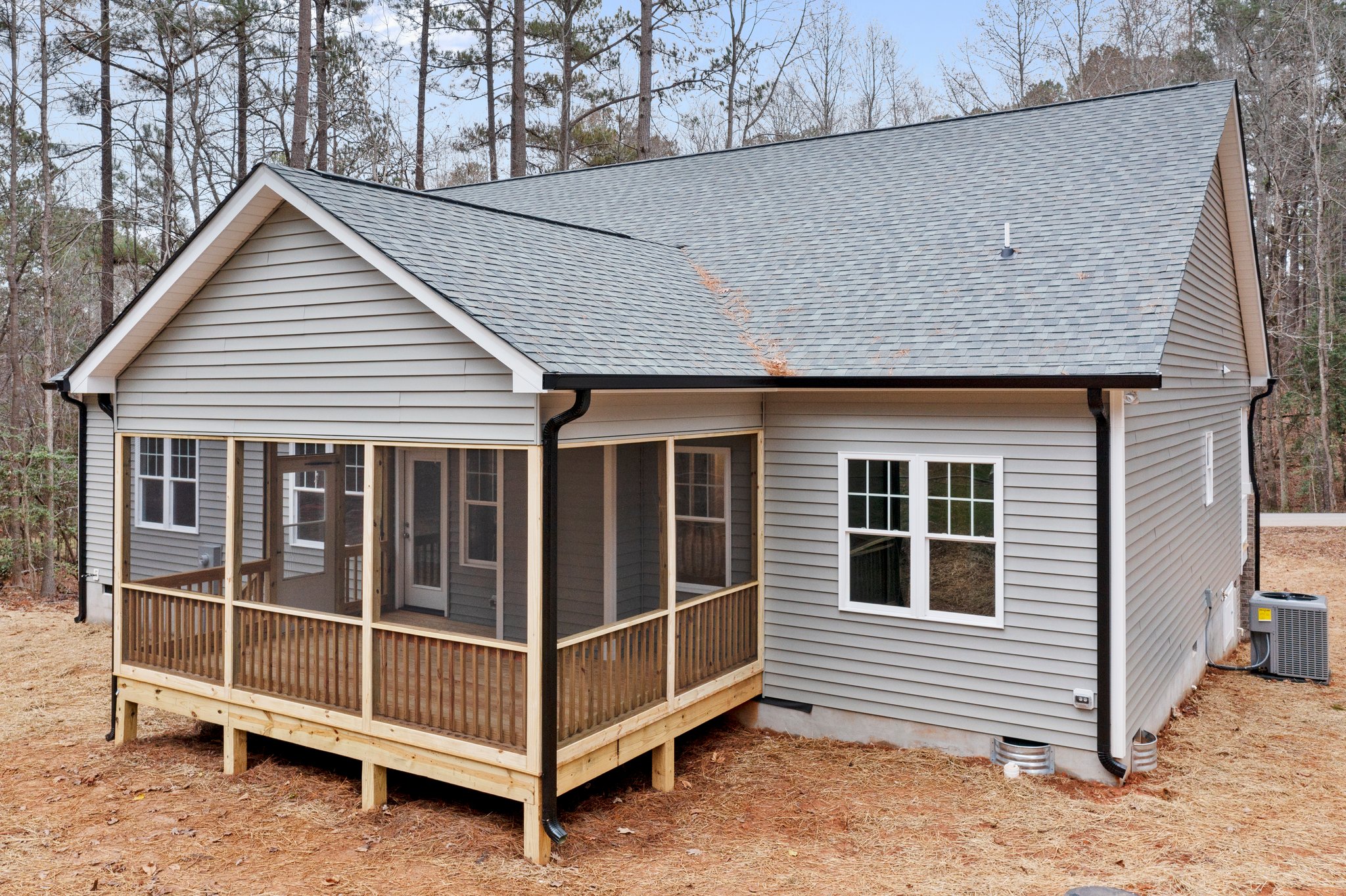 101 Cherokee Dr, Louisburg, NC 27549, USA Photo 9