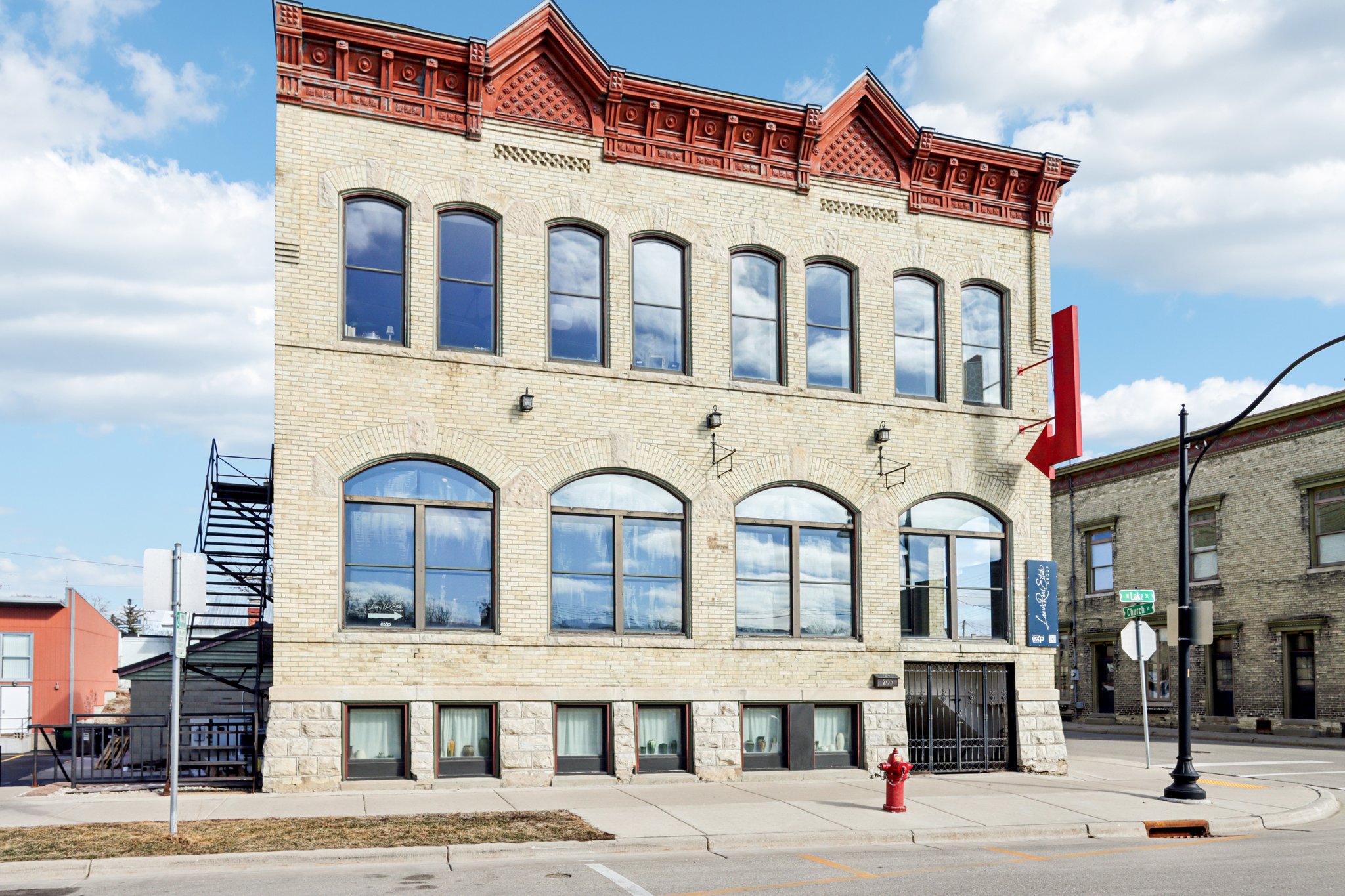 Church St-S2402-002.jpg