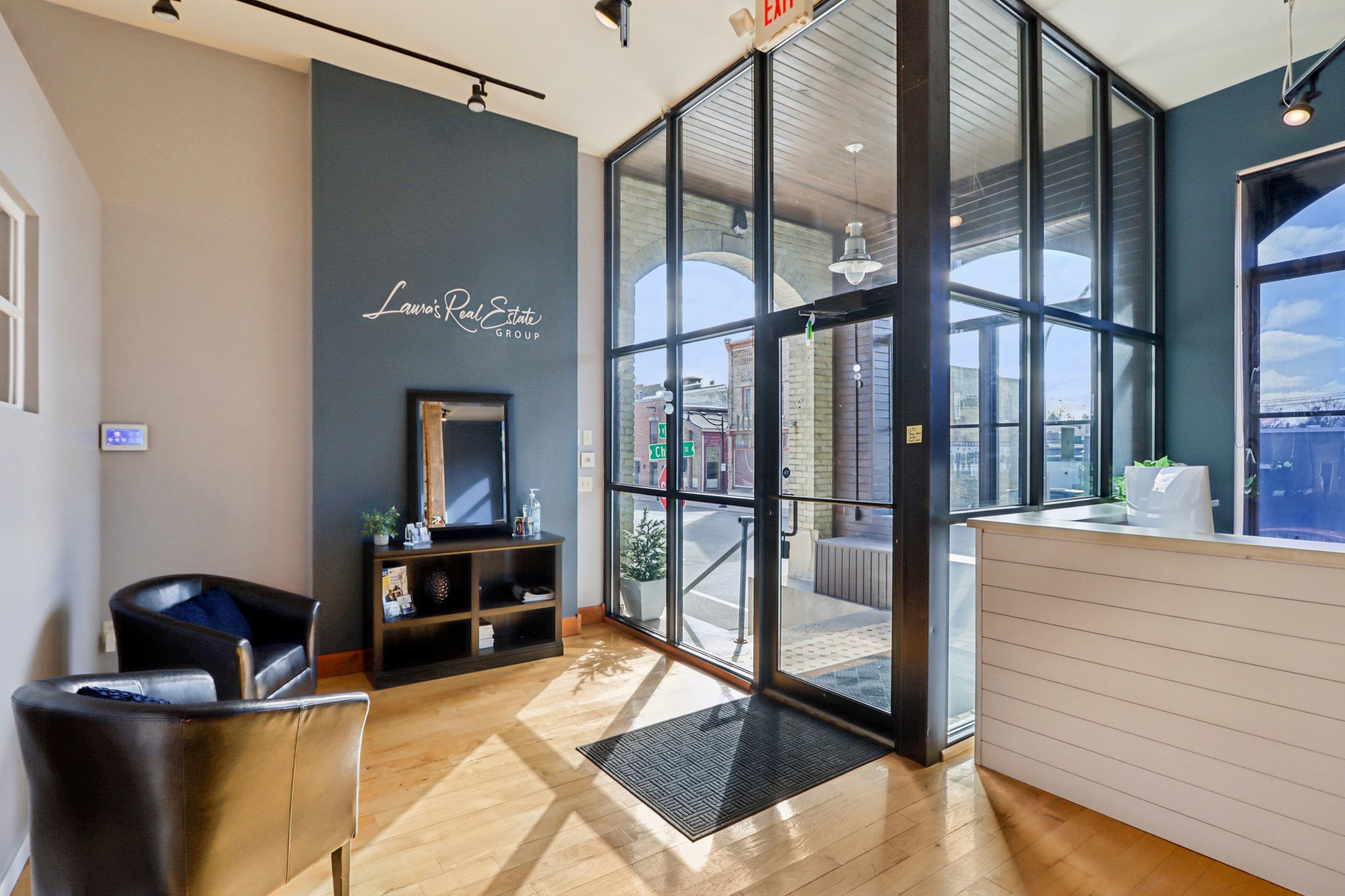 Church St-S2402-027.jpg