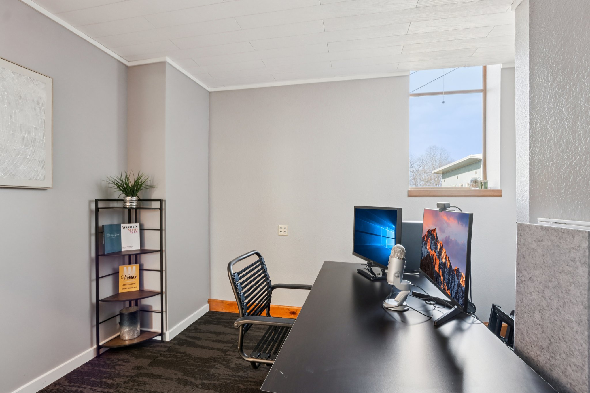 Church St-S2402-041.jpg