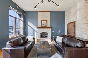 Church St-S2402-010.jpg