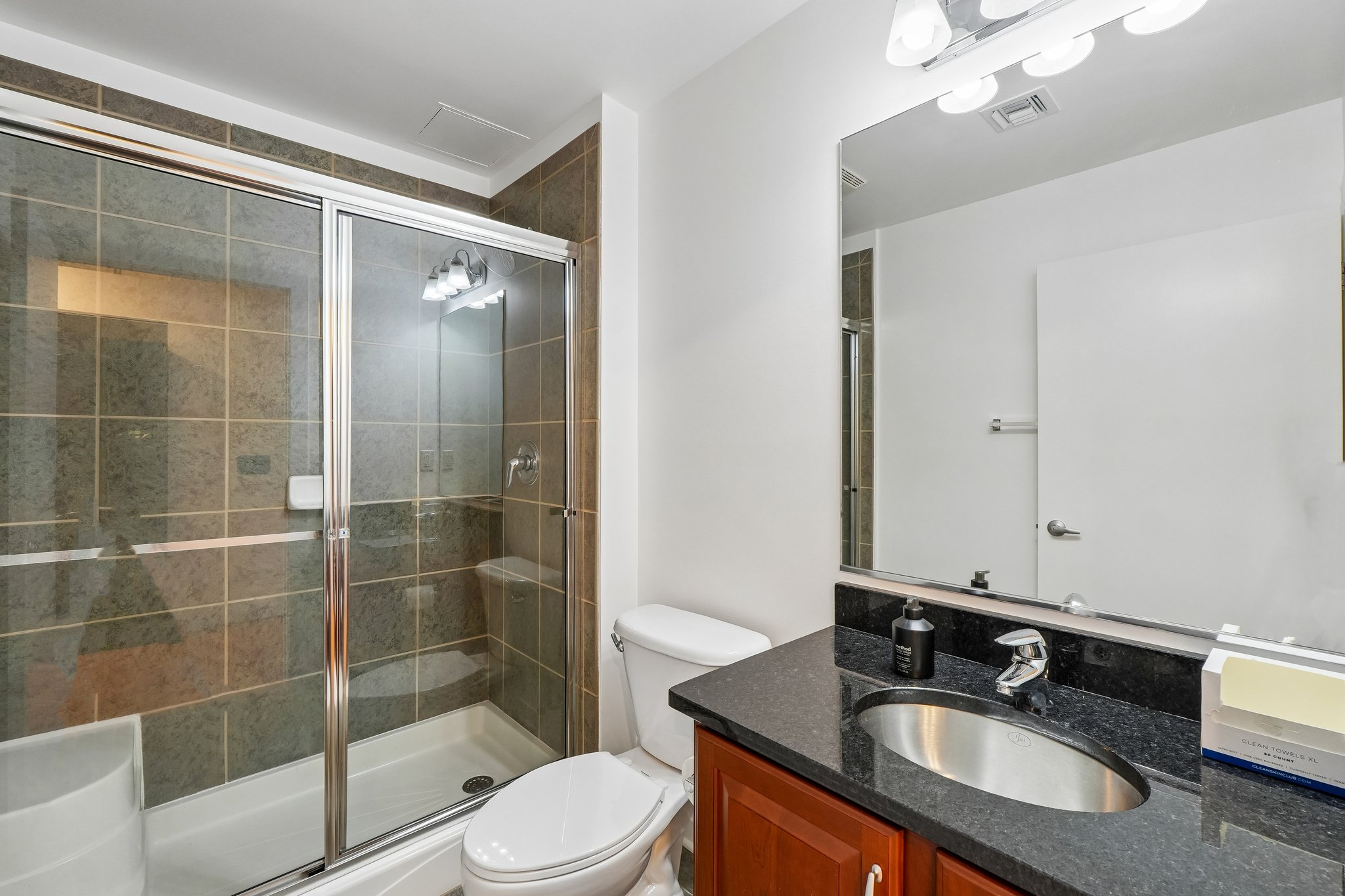 Curry Ave 536-S2609-014.jpg