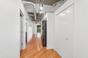 Curry Ave 536-S2609-003.jpg