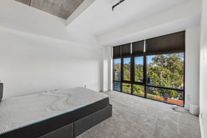 Curry Ave 536-S2609-015.jpg