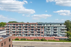 Curry Ave 536-S2609-021.jpg