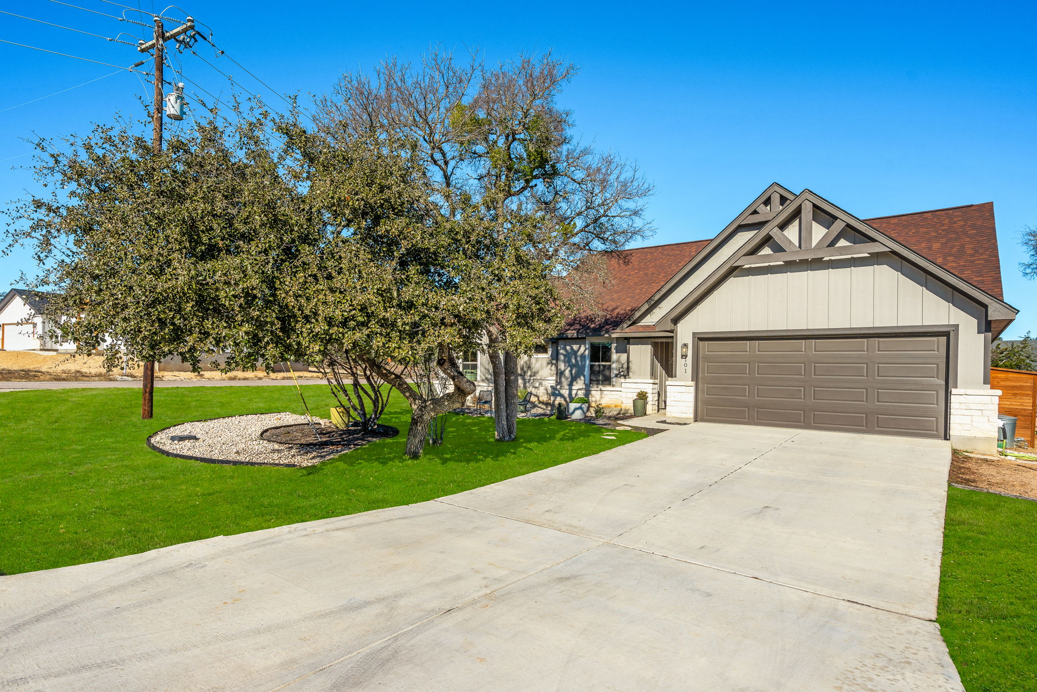 101 E Eli Chandler, Blanco, TX 78606